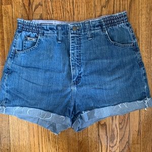 VINTAGE LEE MOM SHORTS CUT OFF